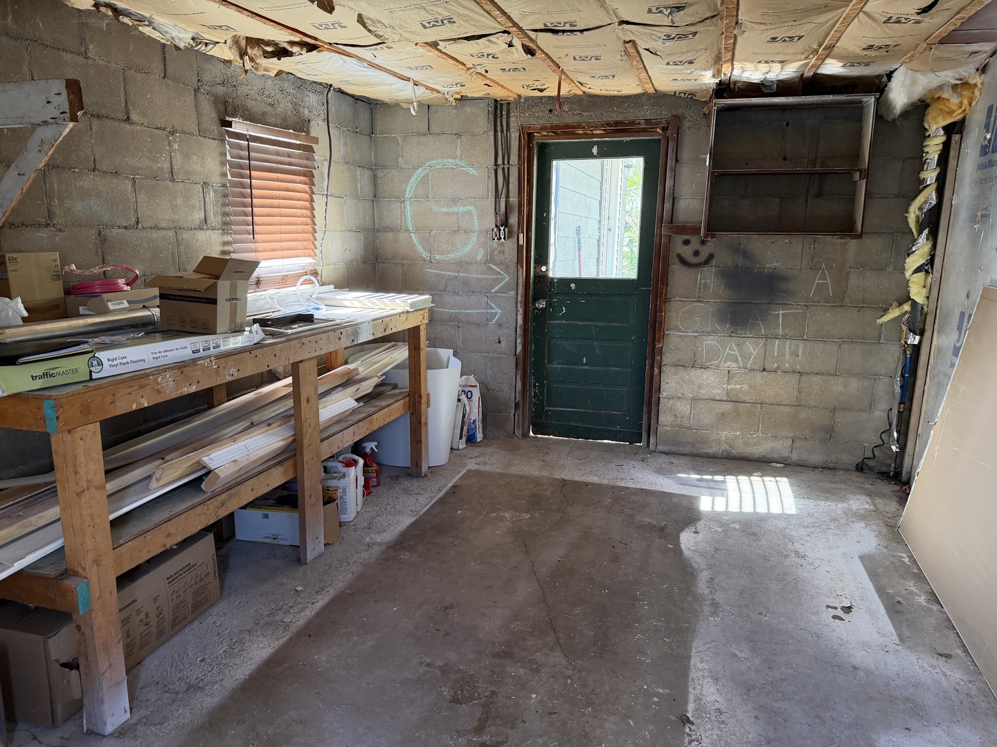 104 S State Street, Lincoln, IL 62656