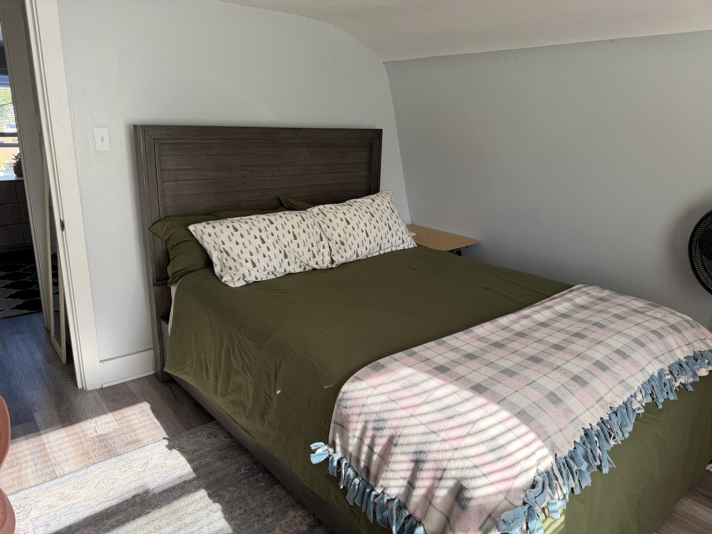 104 S State Street, Lincoln, IL 62656