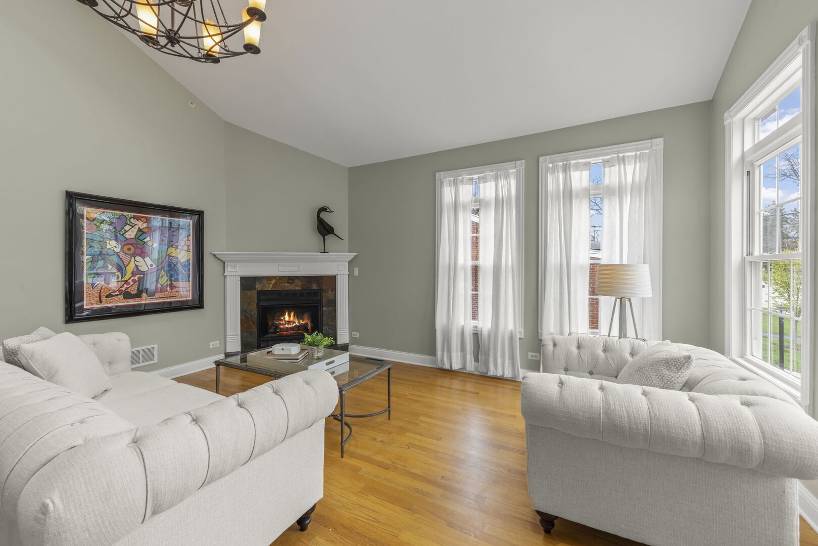 117 N Park Boulevard, Glen Ellyn, IL 60137