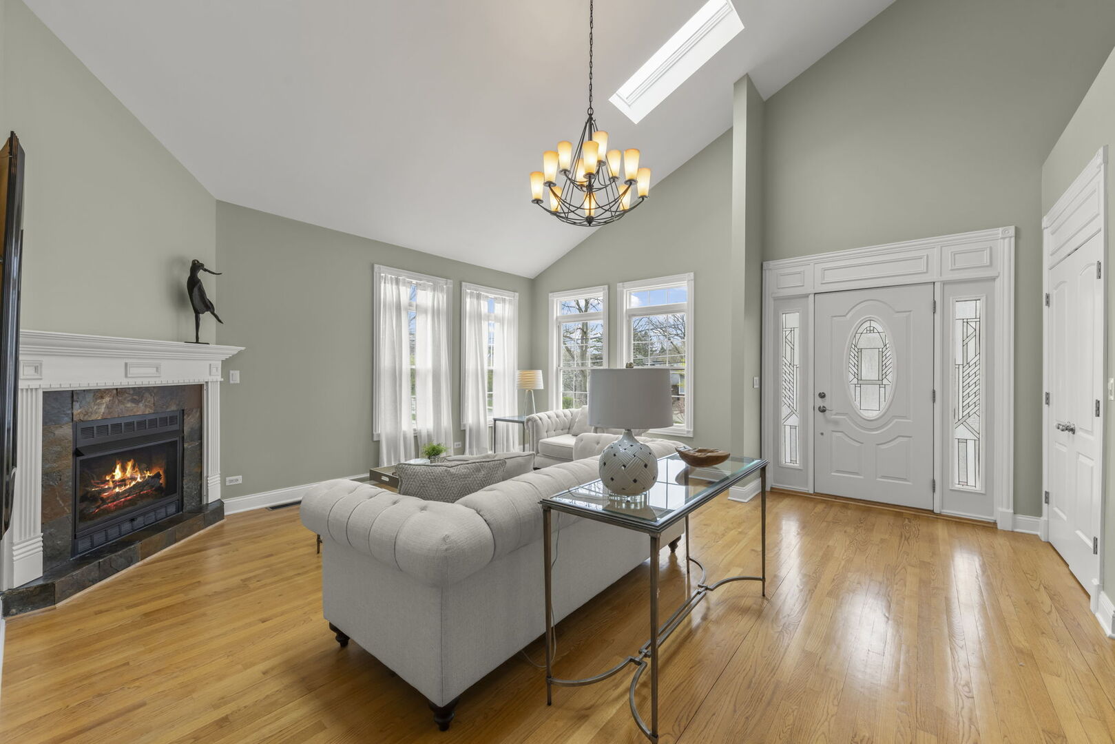 117 N Park Boulevard, Glen Ellyn, IL 60137