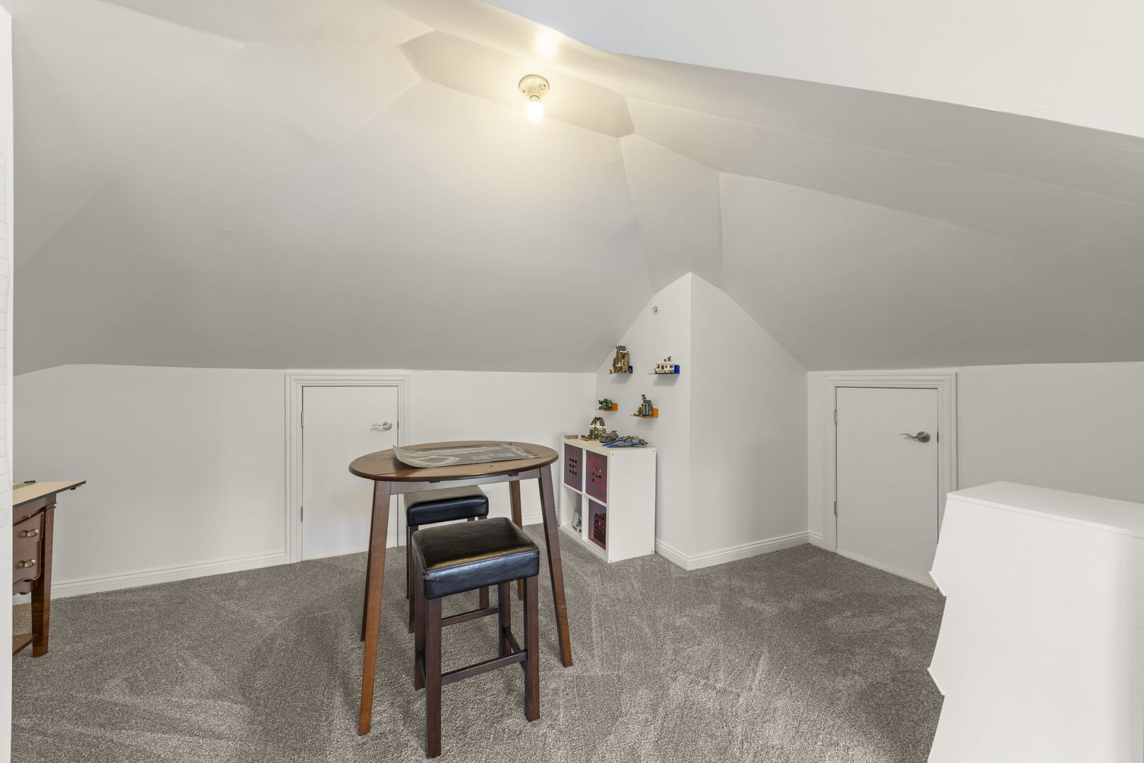 117 N Park Boulevard, Glen Ellyn, IL 60137