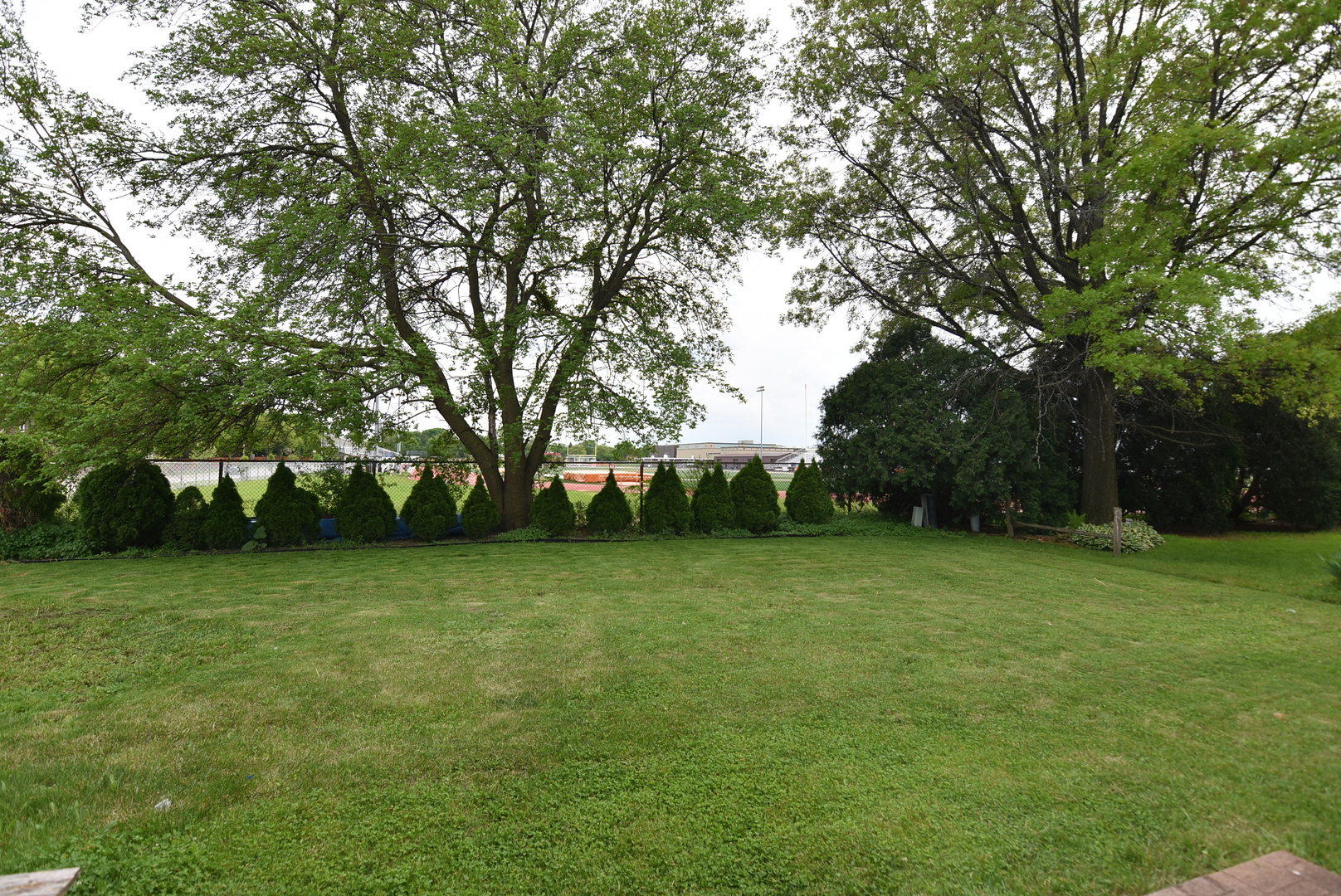 1702 N Waterman Avenue, Arlington Heights, IL 60004