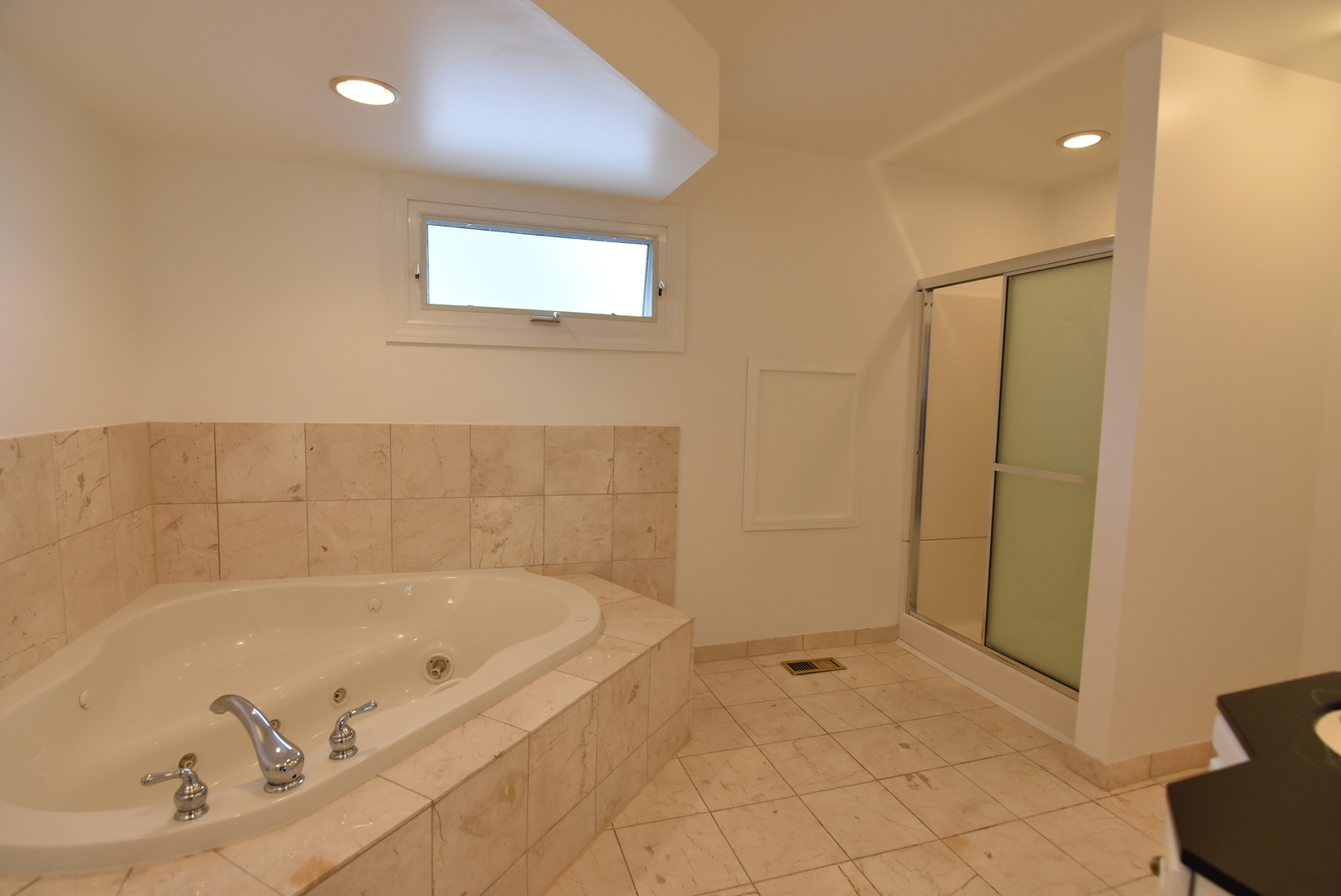 1702 N Waterman Avenue, Arlington Heights, IL 60004