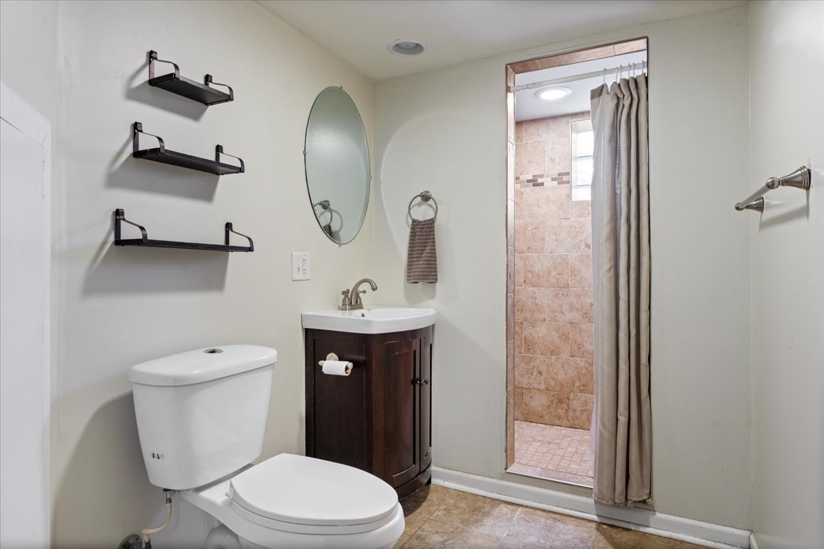 9542 S Campbell Avenue, Evergreen Park, IL 60805