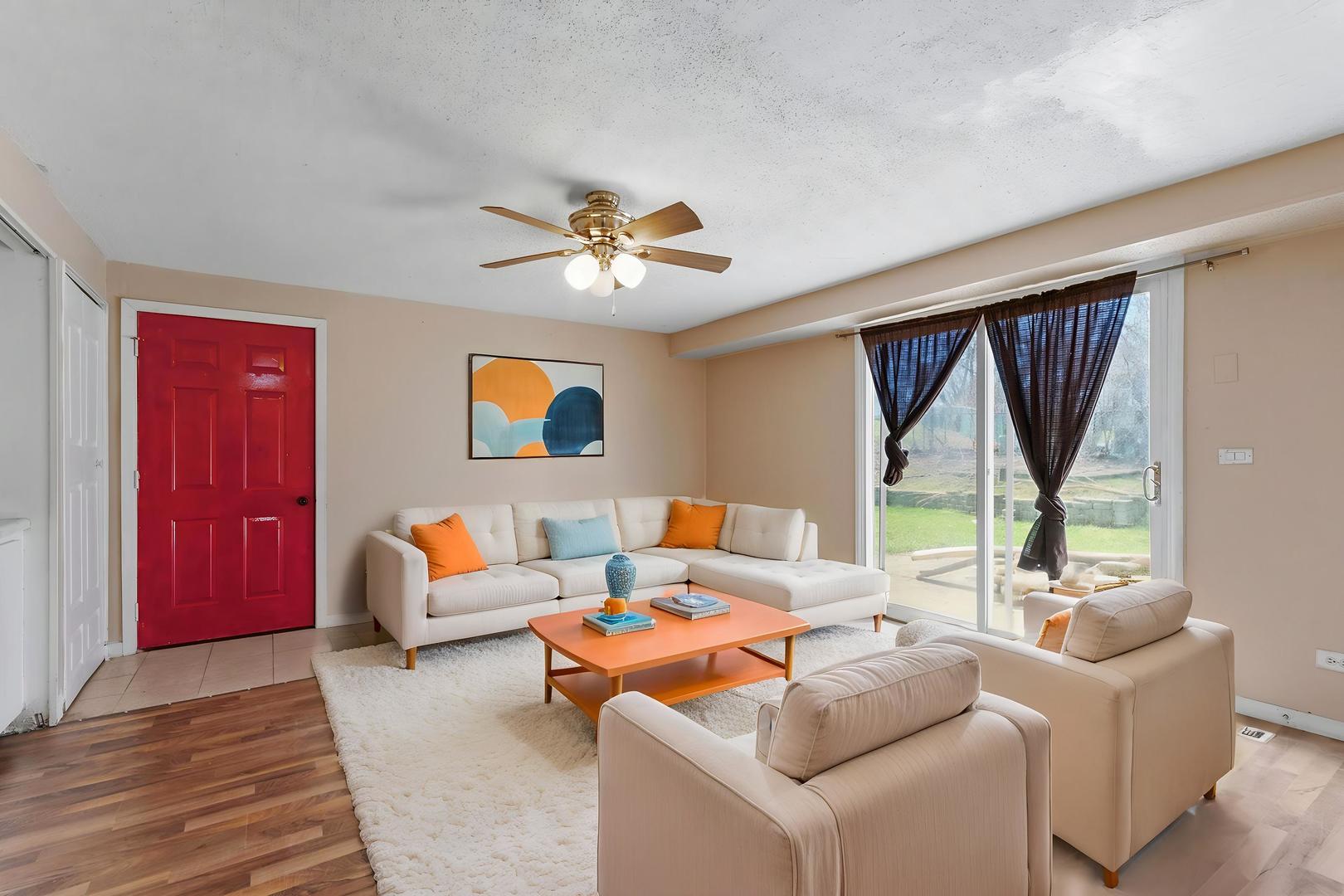 3 REVERE Court, Bolingbrook, IL 60440