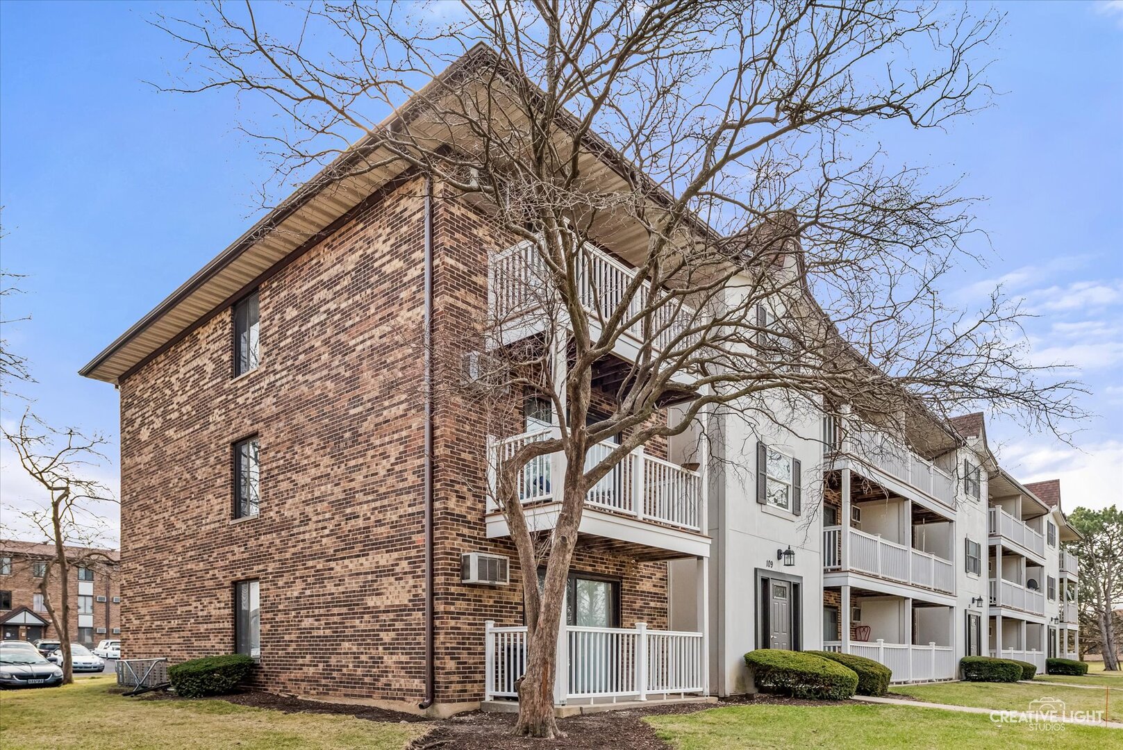 109 Gregory Street #13, Aurora, IL 60504