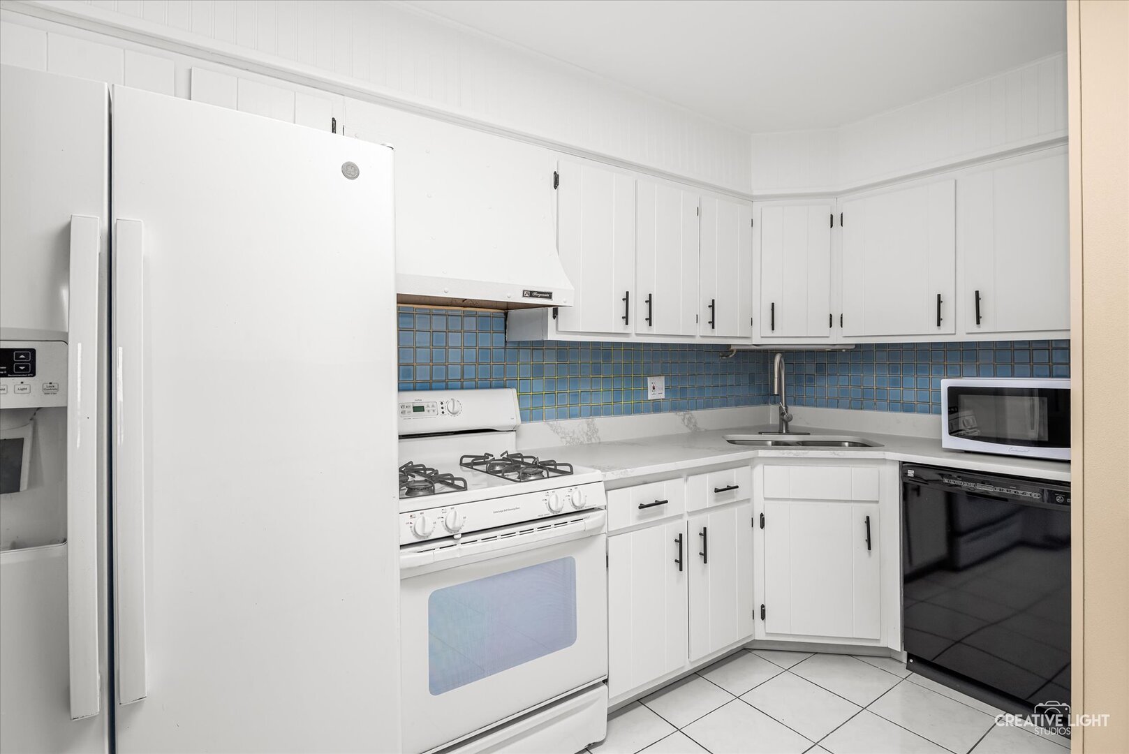 109 Gregory Street #13, Aurora, IL 60504