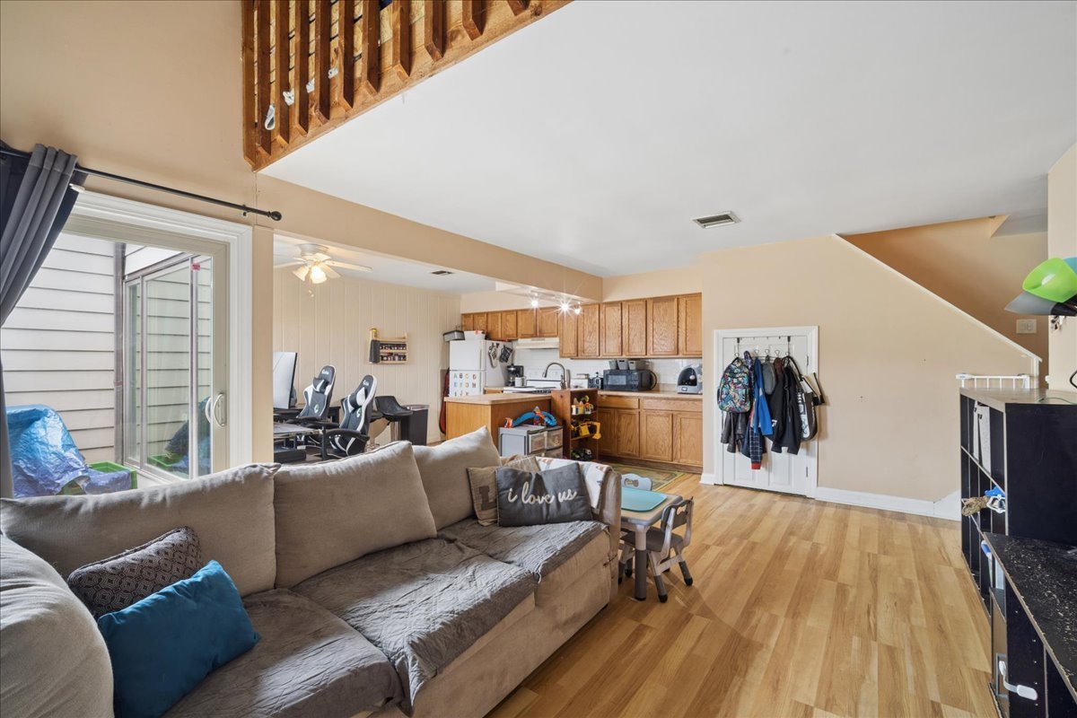 3309 Beacon Street #62, North Chicago, IL 60064