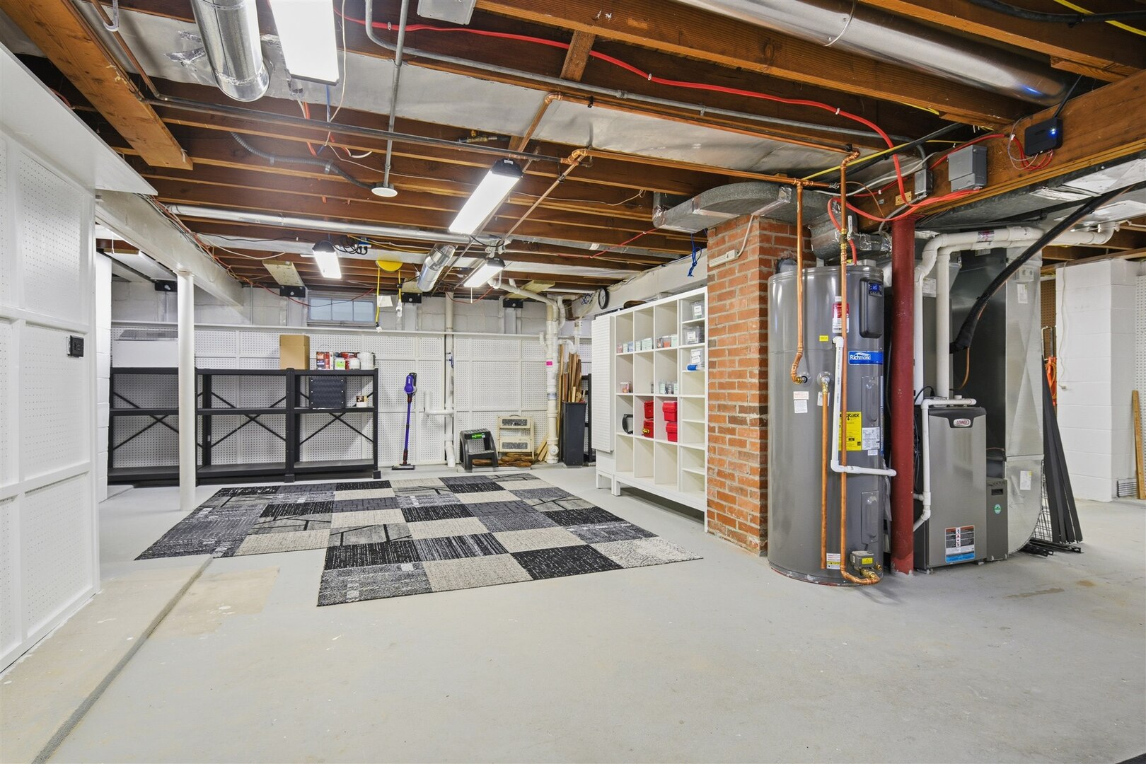 516 McGregor Street, Bloomington, IL 61701