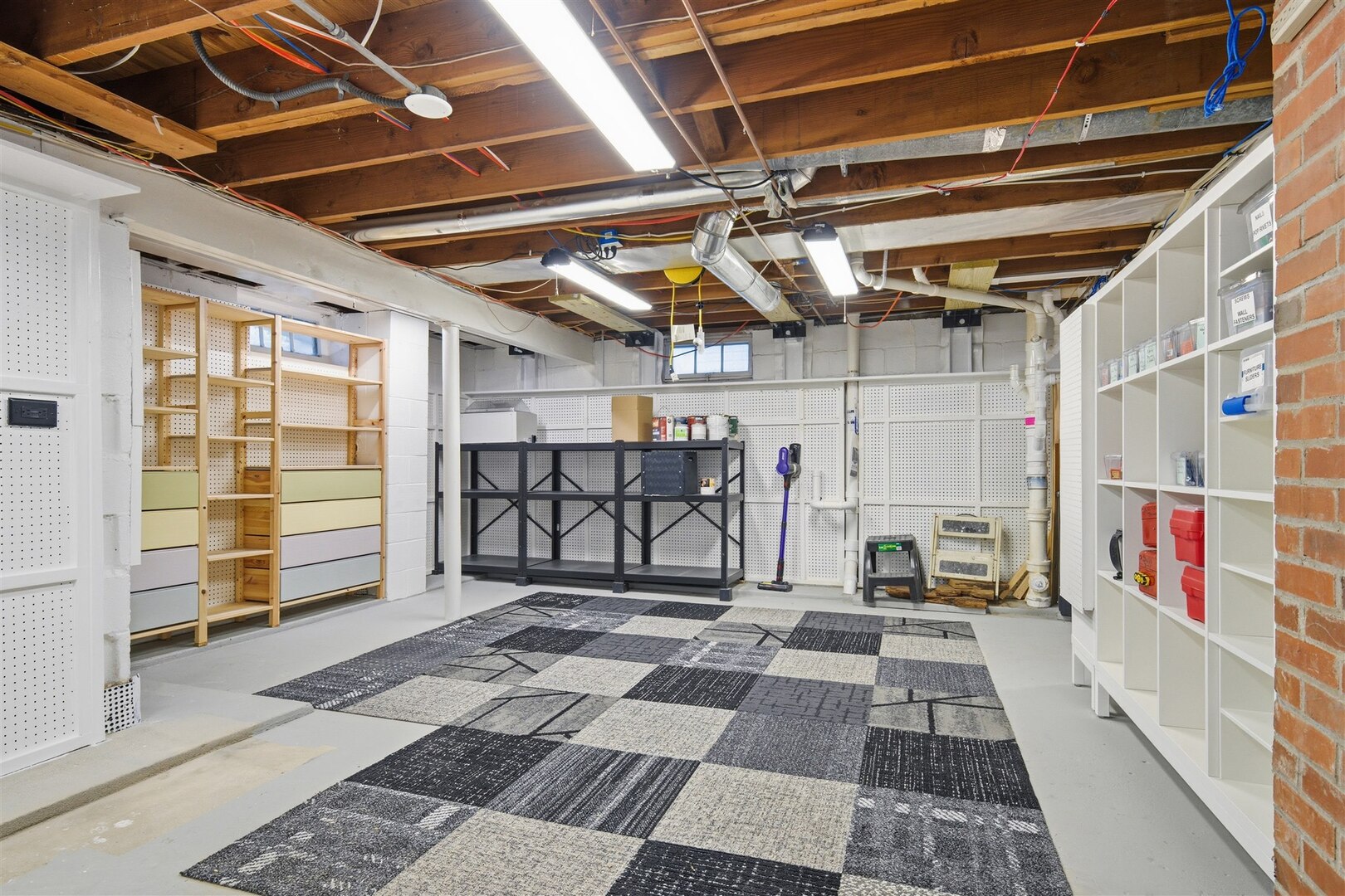 516 McGregor Street, Bloomington, IL 61701