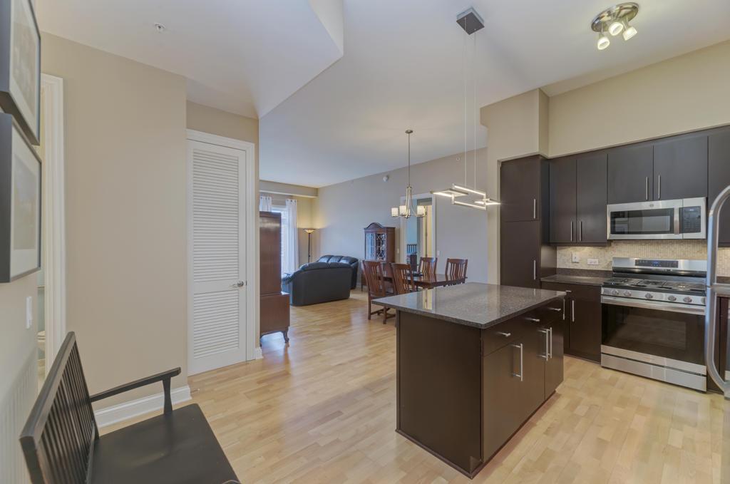 799 Graceland Avenue #506A, Des Plaines, IL 60016