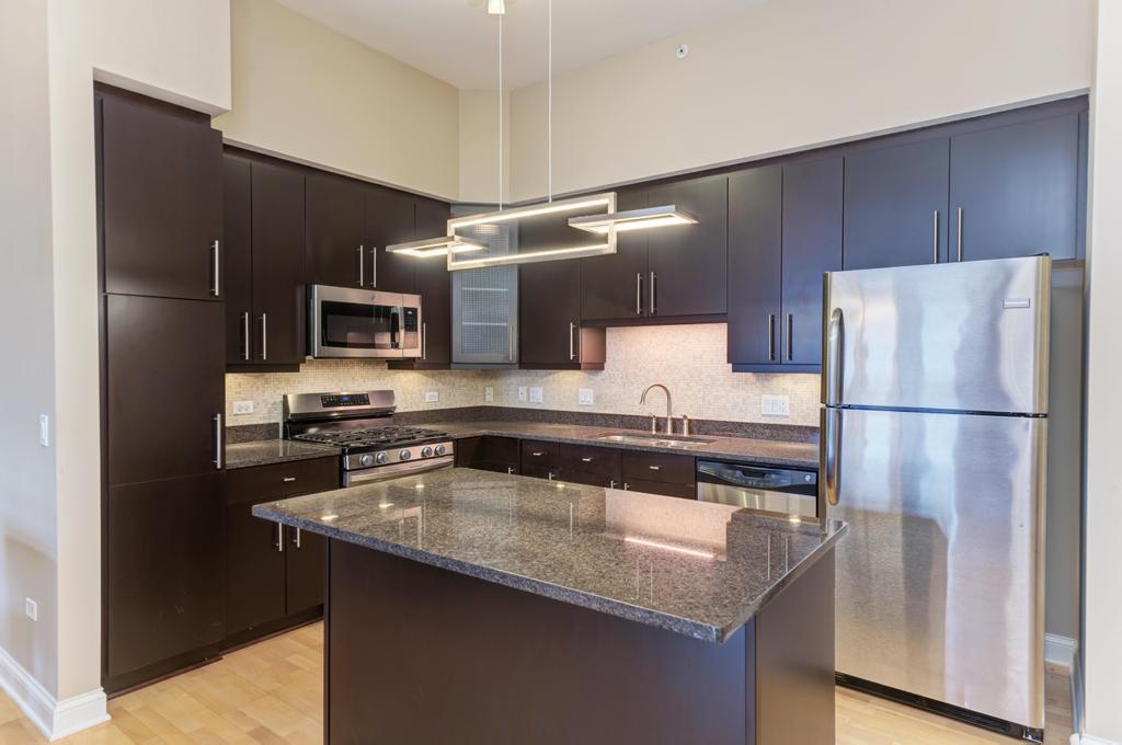 799 Graceland Avenue #506A, Des Plaines, IL 60016