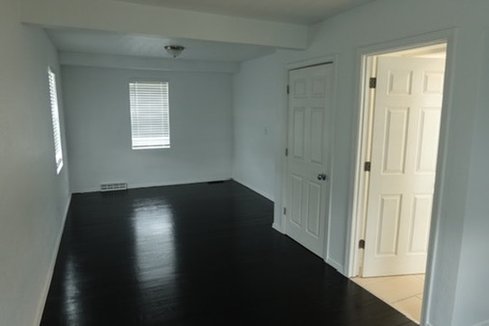 2003 Nebraska Road, Rockford, IL 61108