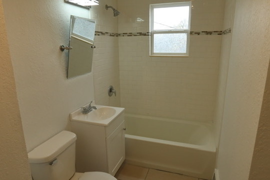 2003 Nebraska Road, Rockford, IL 61108