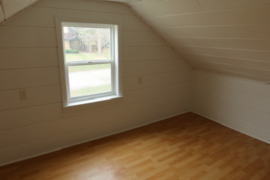 2003 Nebraska Road, Rockford, IL 61108