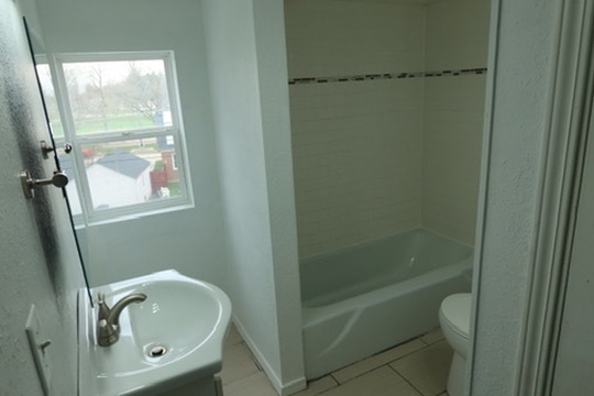 2003 Nebraska Road, Rockford, IL 61108