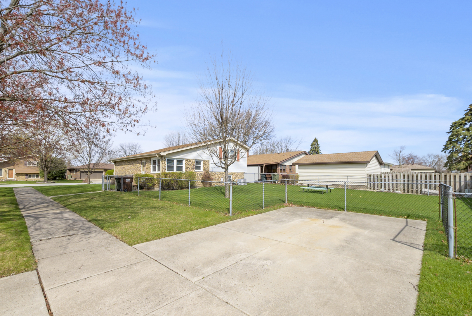 18031 65th Avenue, Tinley Park, IL 60477