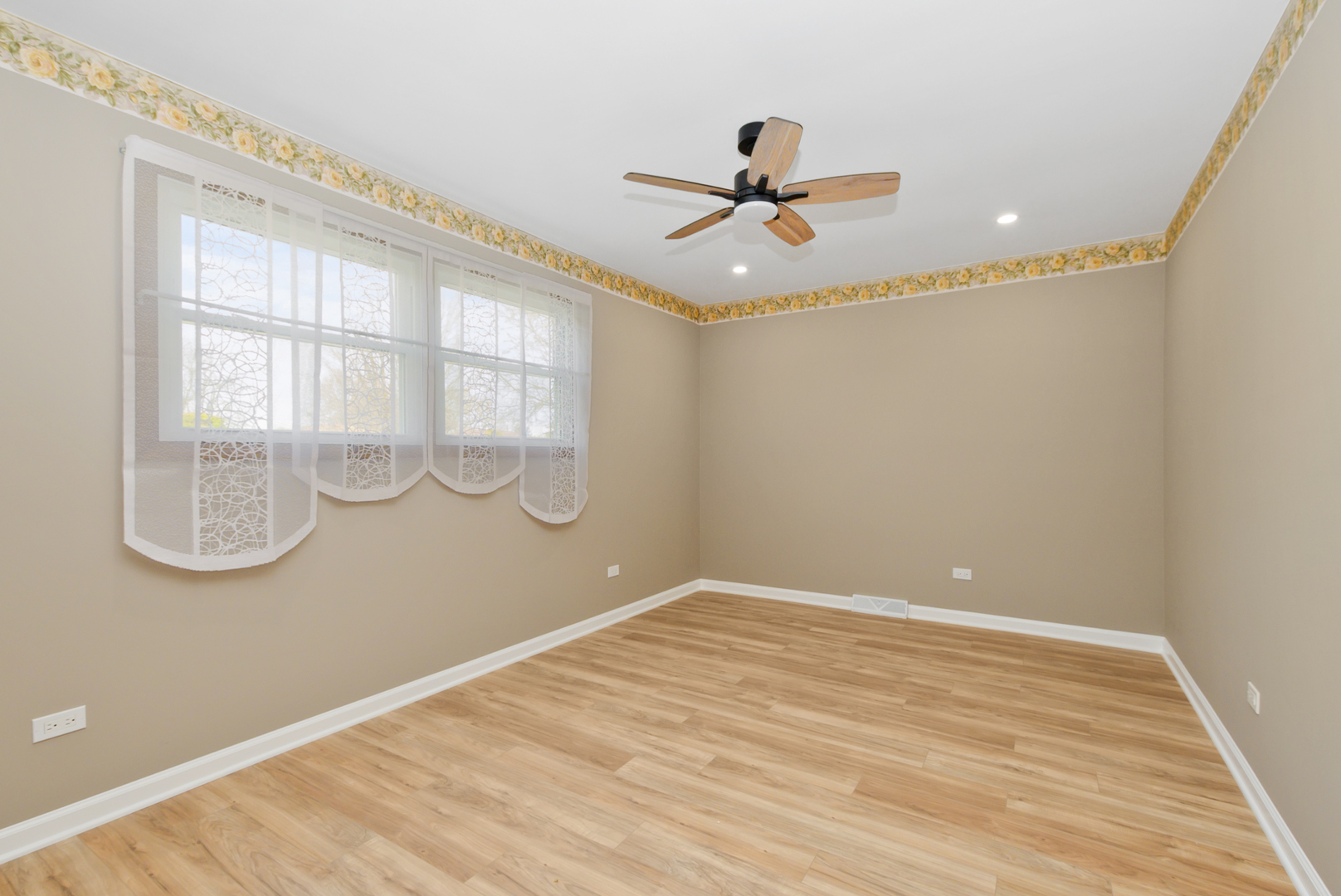 18031 65th Avenue, Tinley Park, IL 60477