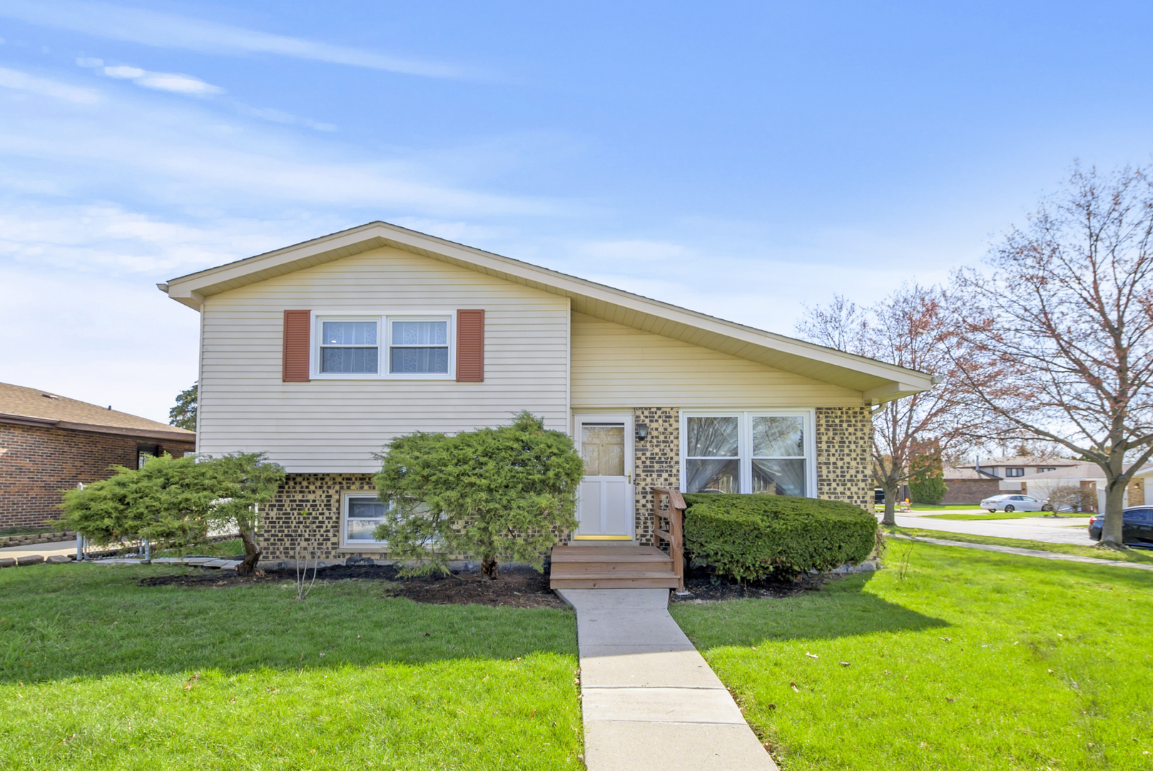 18031 65th Avenue, Tinley Park, IL 60477