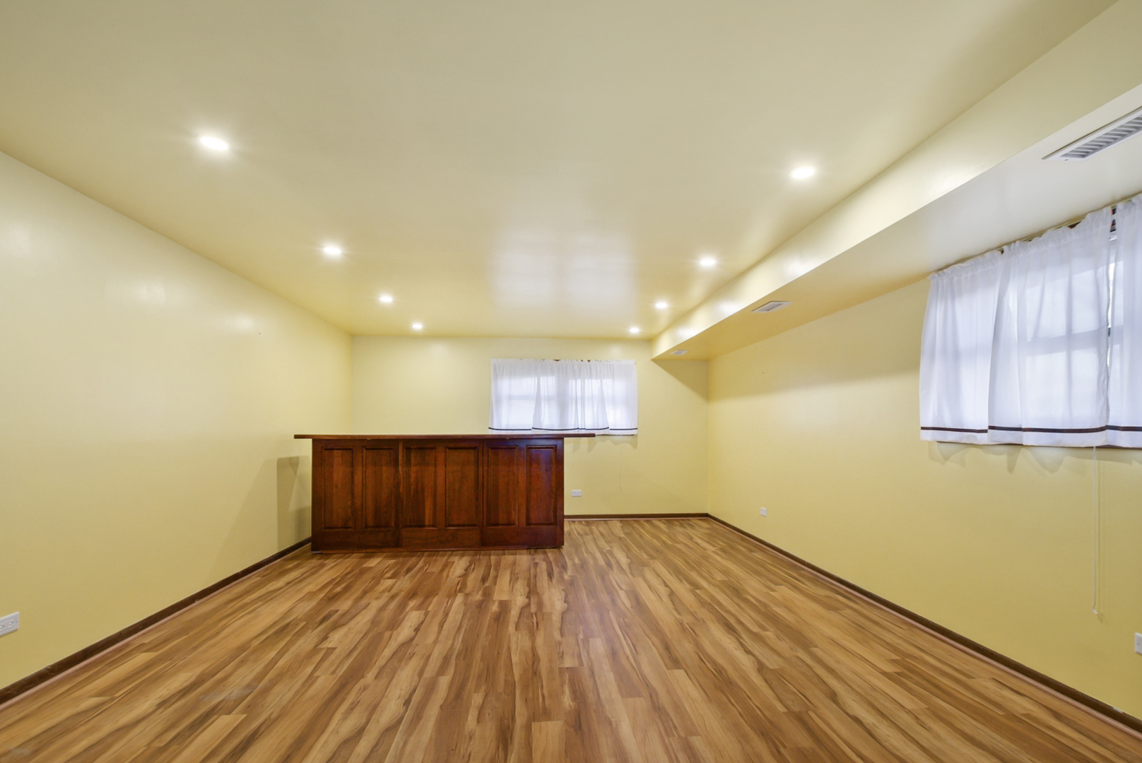 18031 65th Avenue, Tinley Park, IL 60477