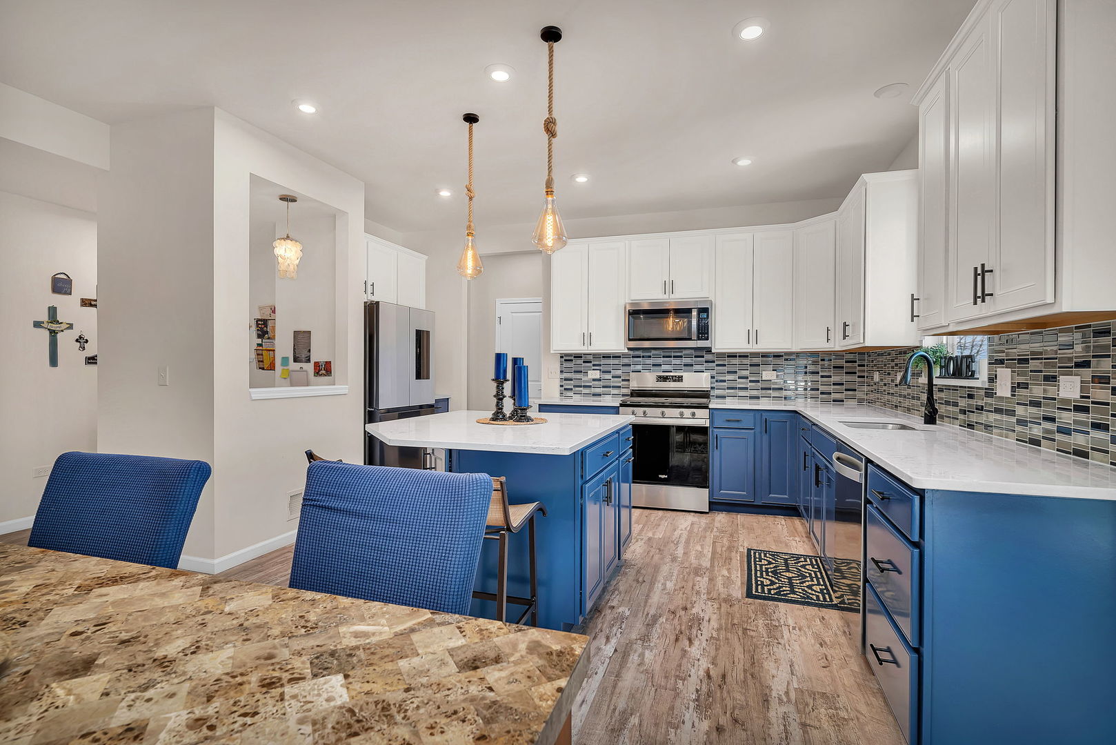 13008 Timber Wood Circle, Plainfield, IL 60585