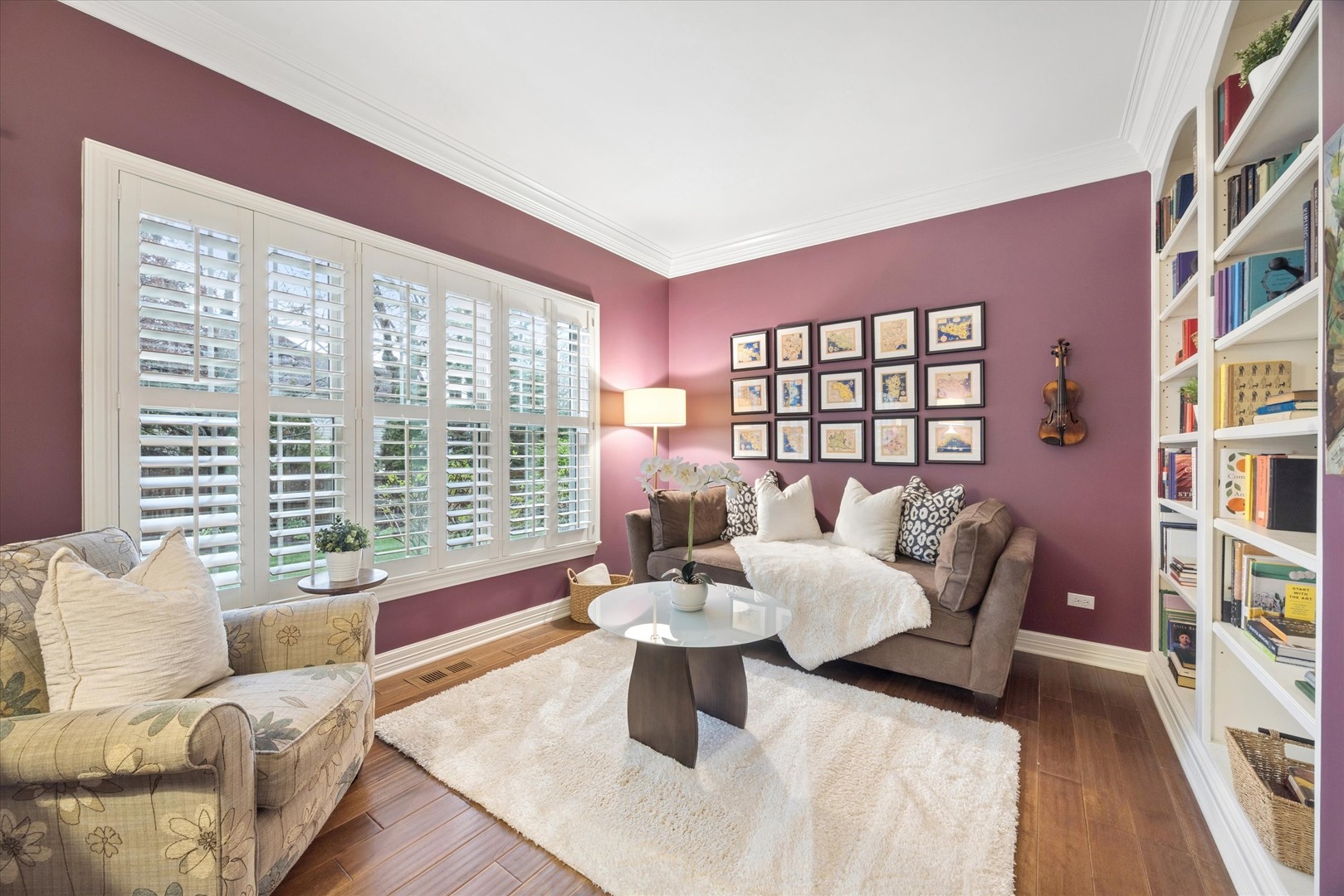 504 Pin Oak Court, St. Charles, IL 60174