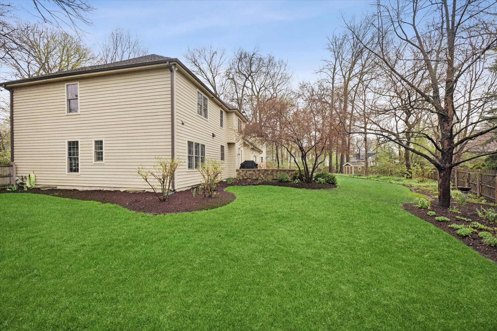 504 Pin Oak Court, St. Charles, IL 60174