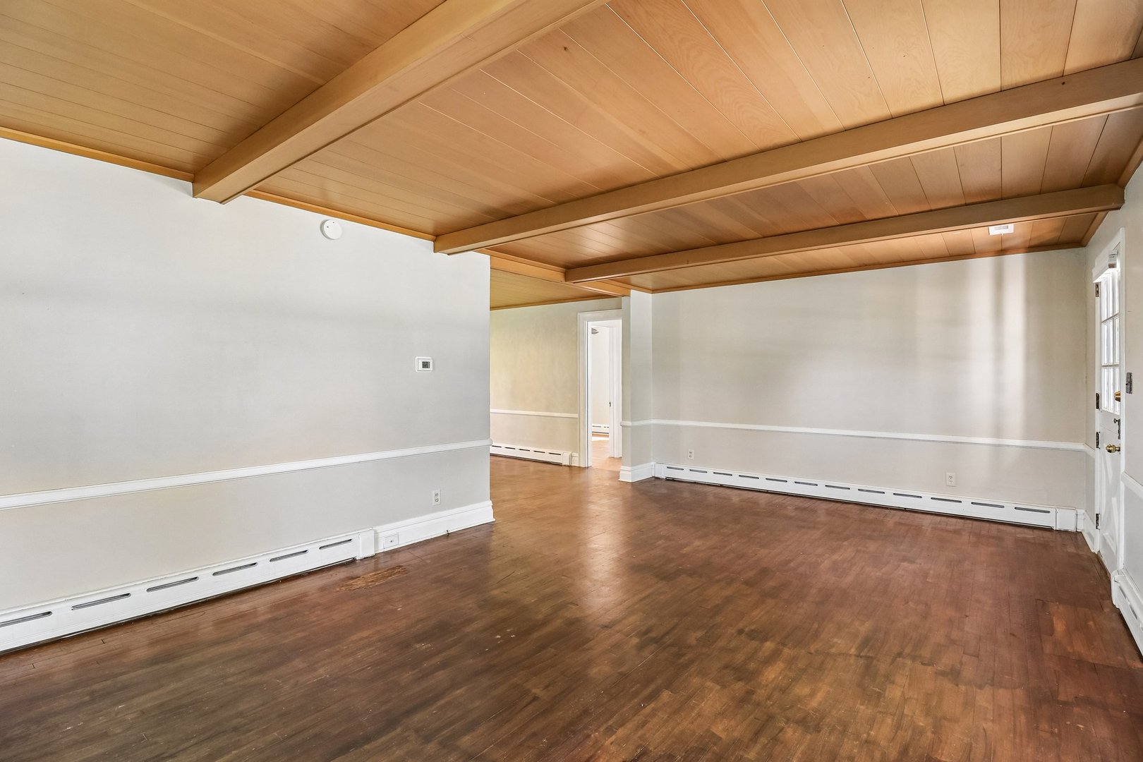 3908 W Kane Avenue, McHenry, IL 60050