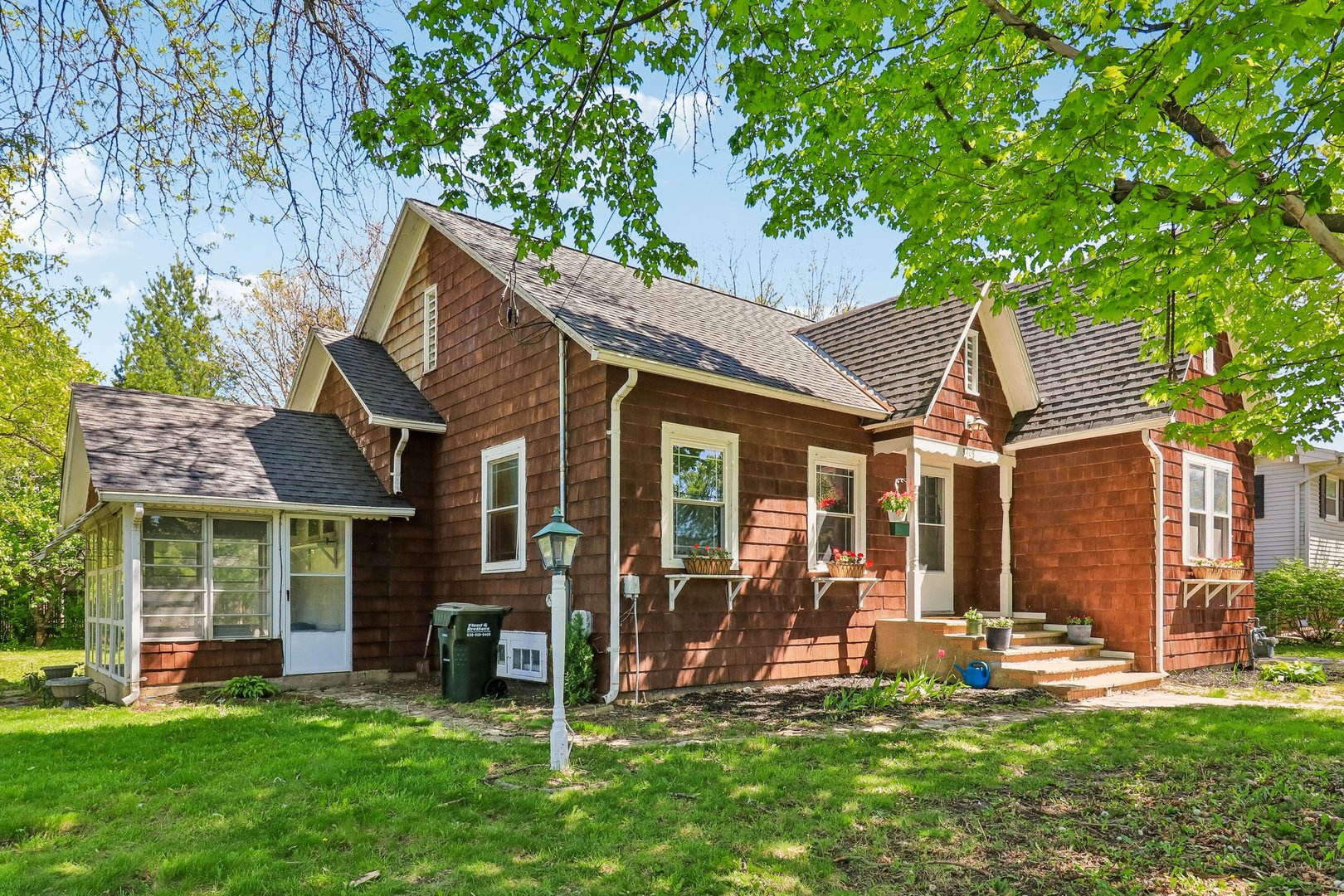 3908 W Kane Avenue, McHenry, IL 60050
