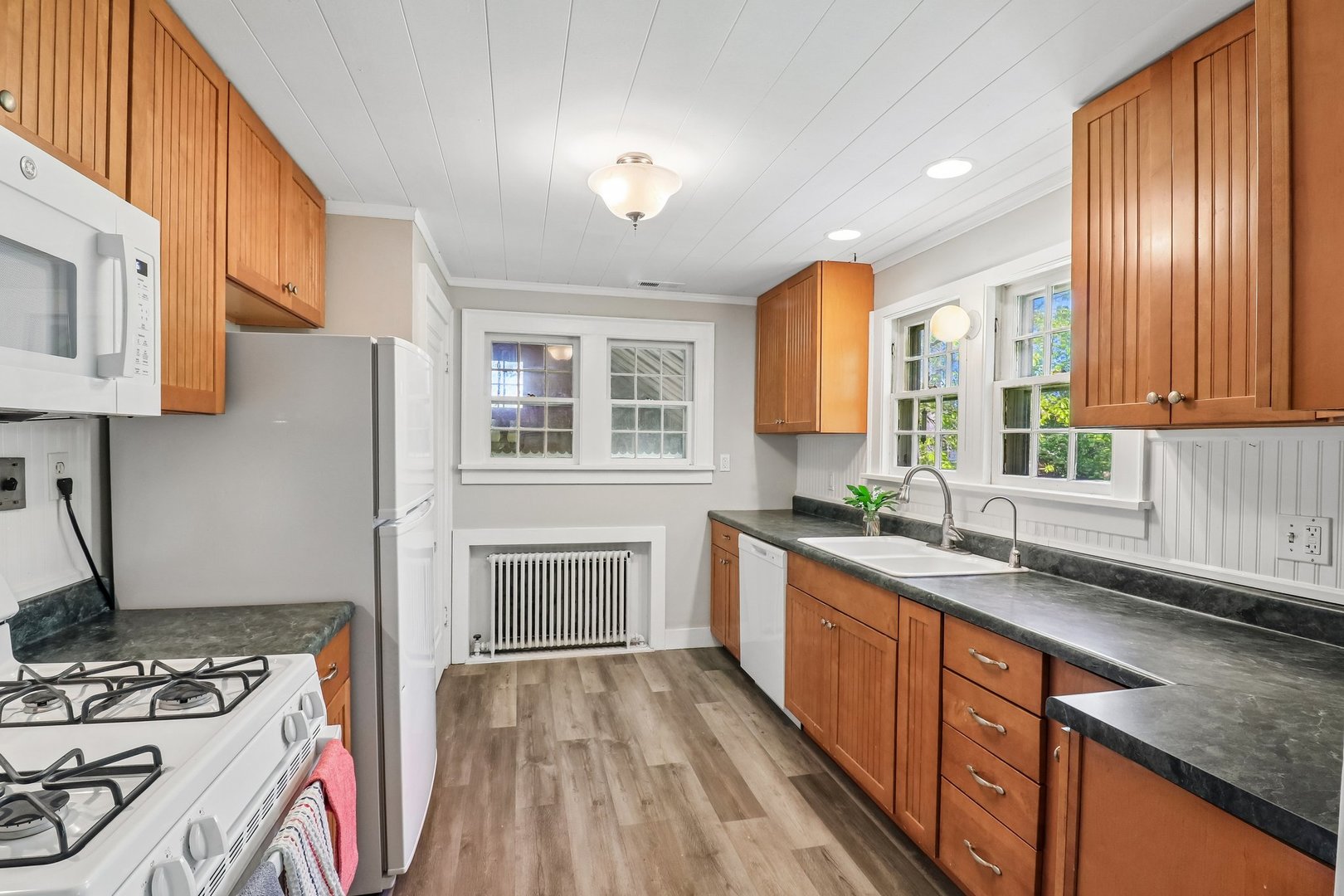 3908 W Kane Avenue, McHenry, IL 60050
