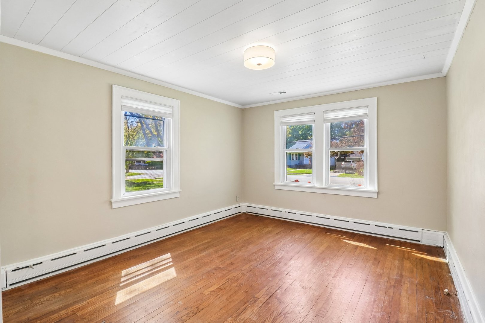 3908 W Kane Avenue, McHenry, IL 60050