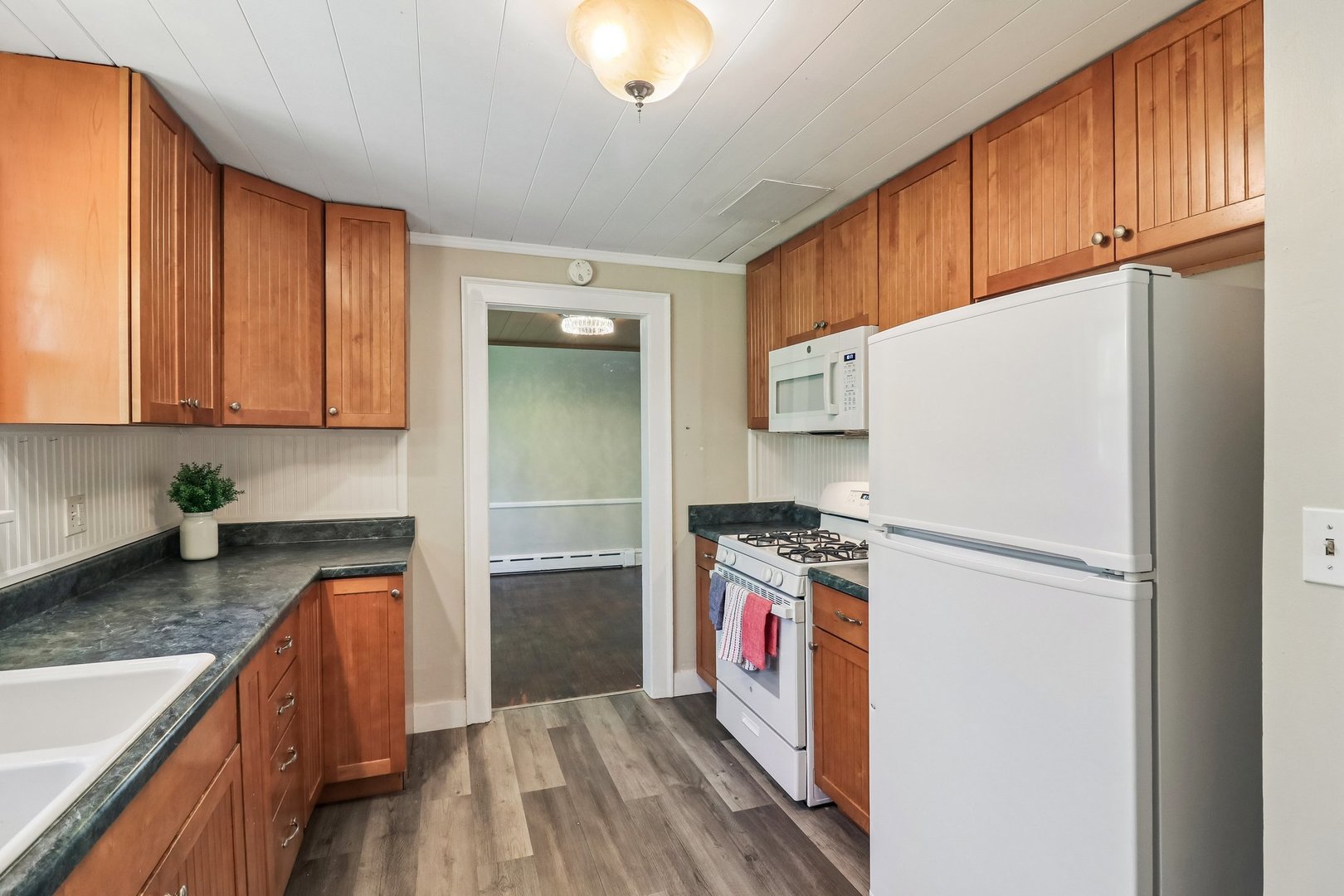 3908 W Kane Avenue, McHenry, IL 60050