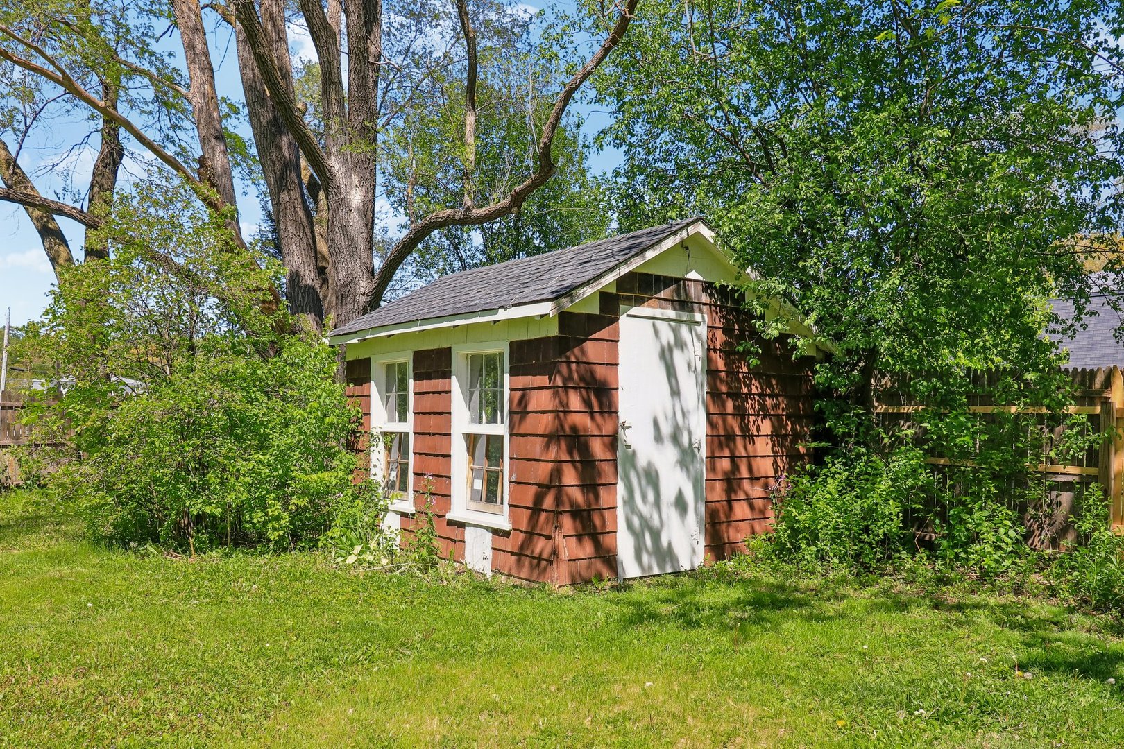3908 W Kane Avenue, McHenry, IL 60050