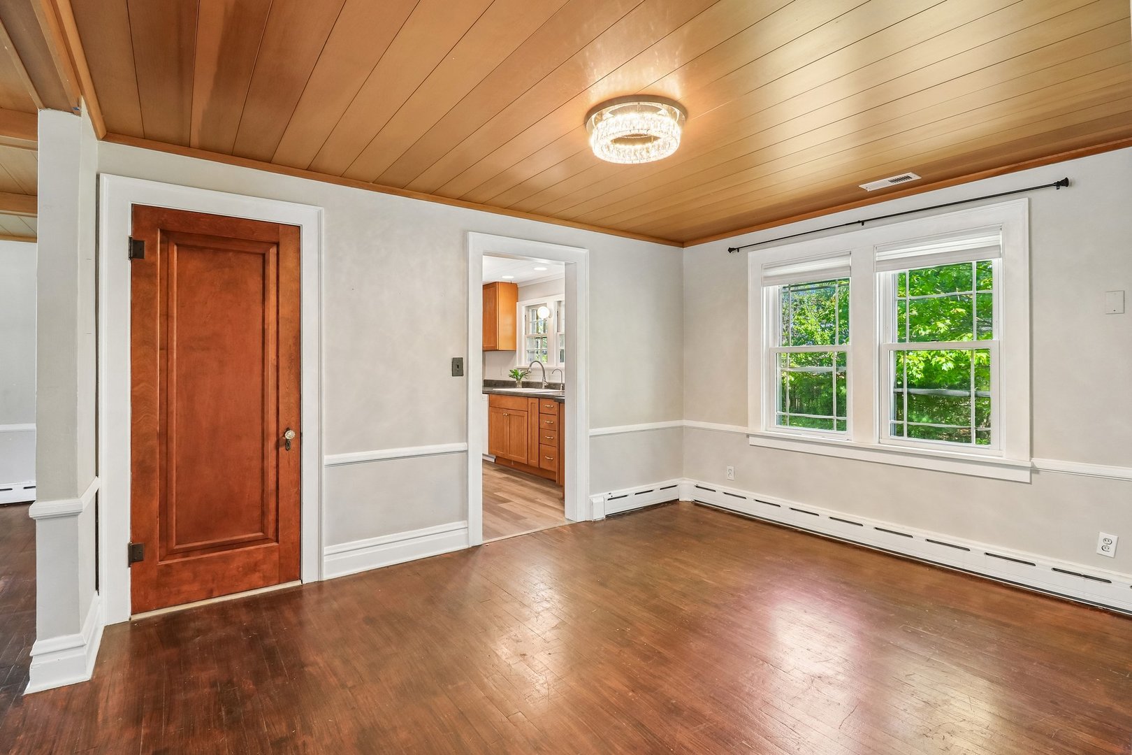 3908 W Kane Avenue, McHenry, IL 60050