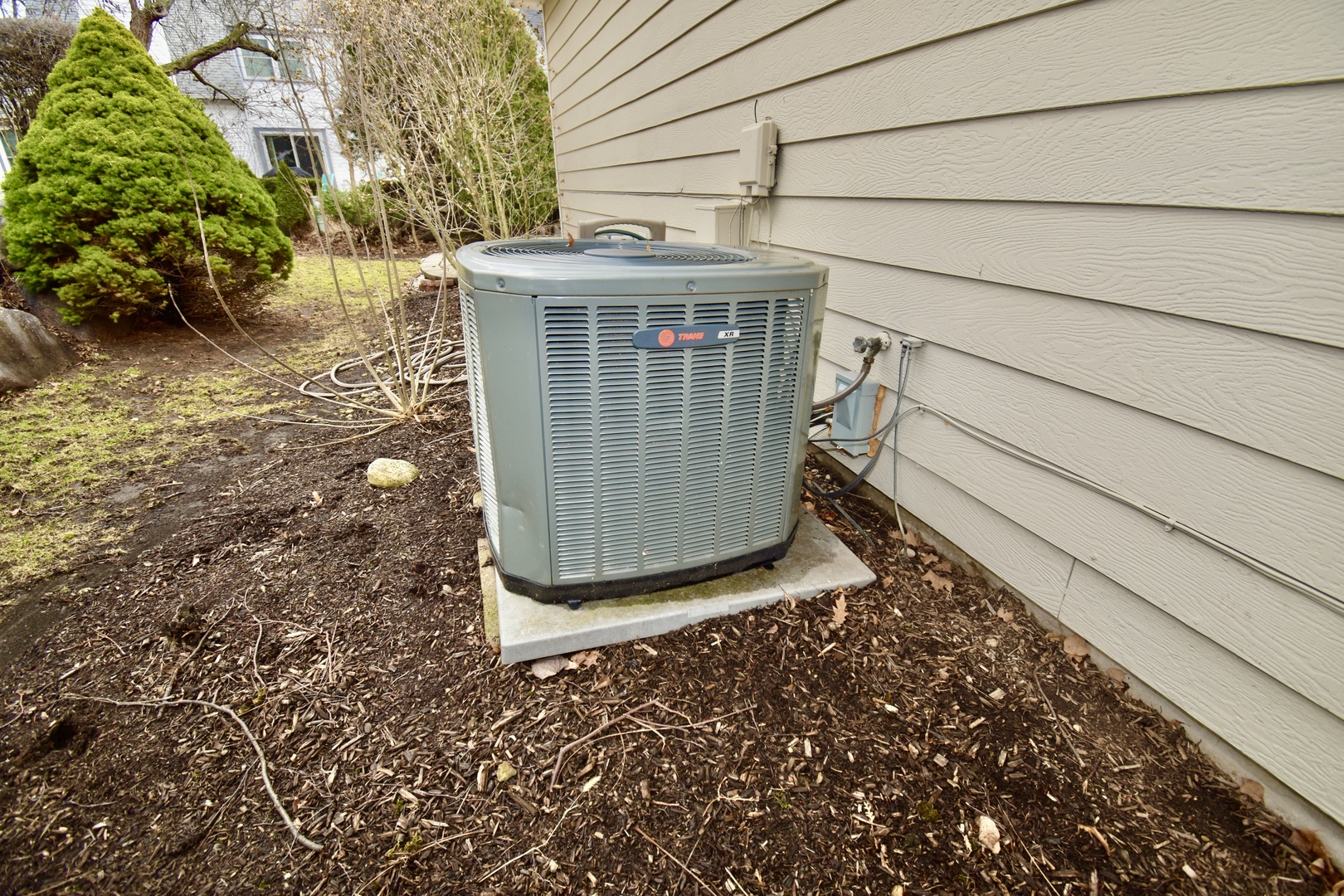 649 WILBUR Court, Gurnee, IL 60031