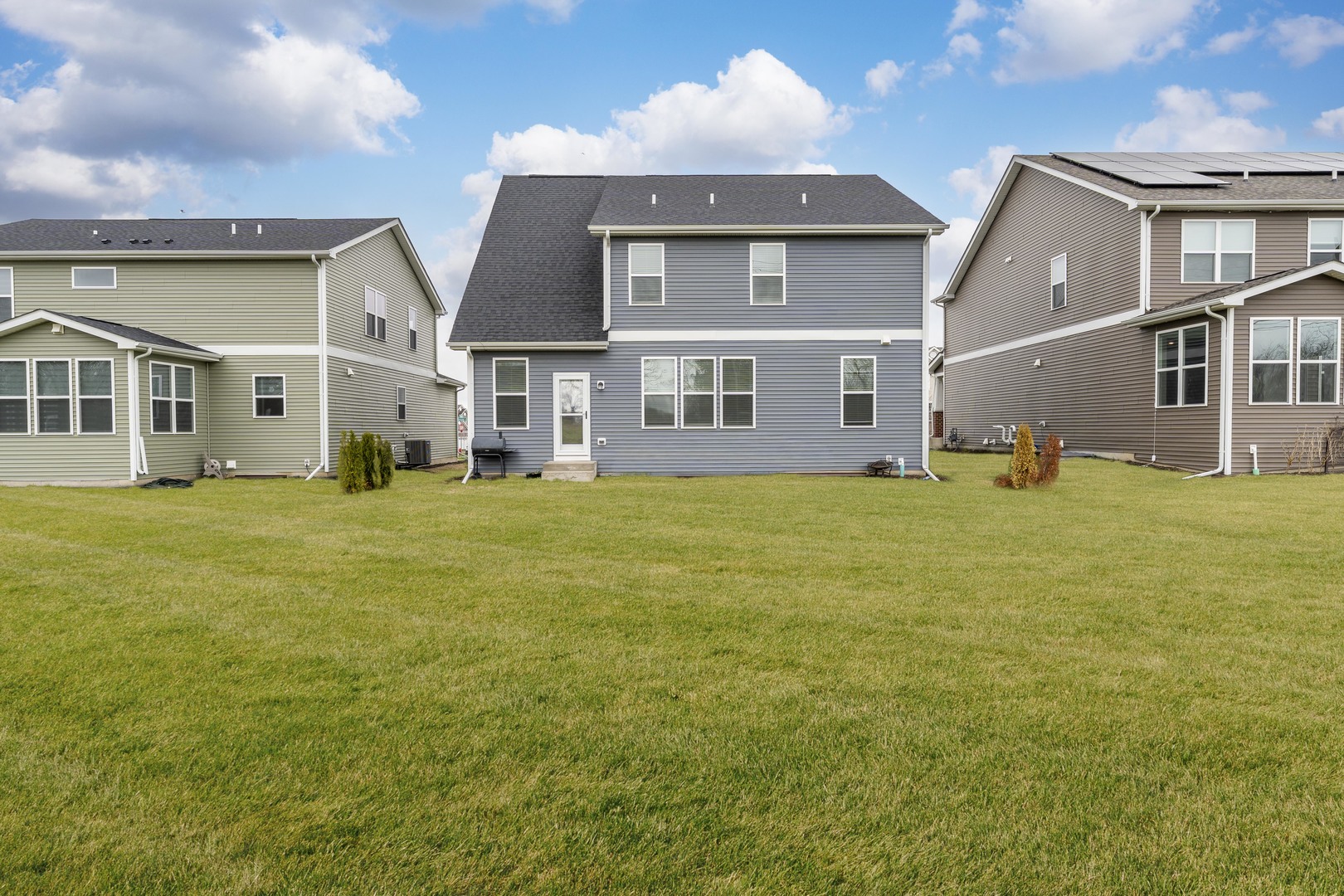 1017 Kessler Drive, Mundelein, IL 60060