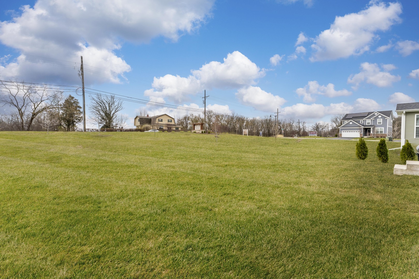 1017 Kessler Drive, Mundelein, IL 60060