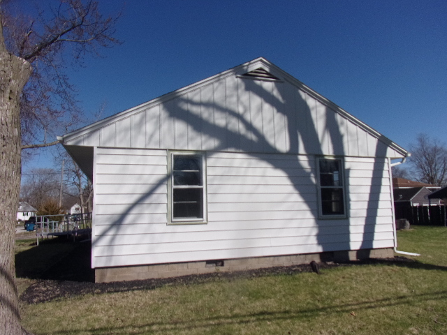 130 W Murphy Street, Pontiac, IL 61764