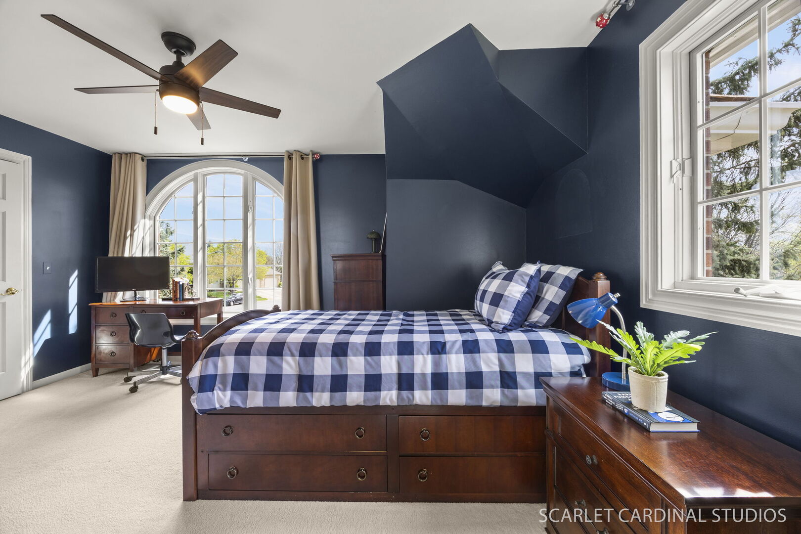 Naperville, IL 60564