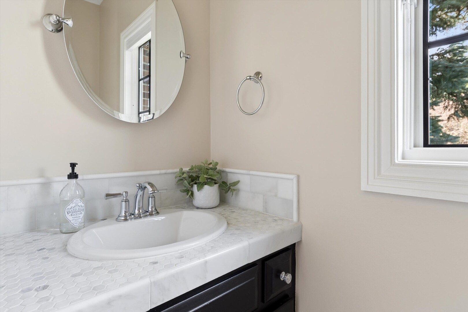 Naperville, IL 60564