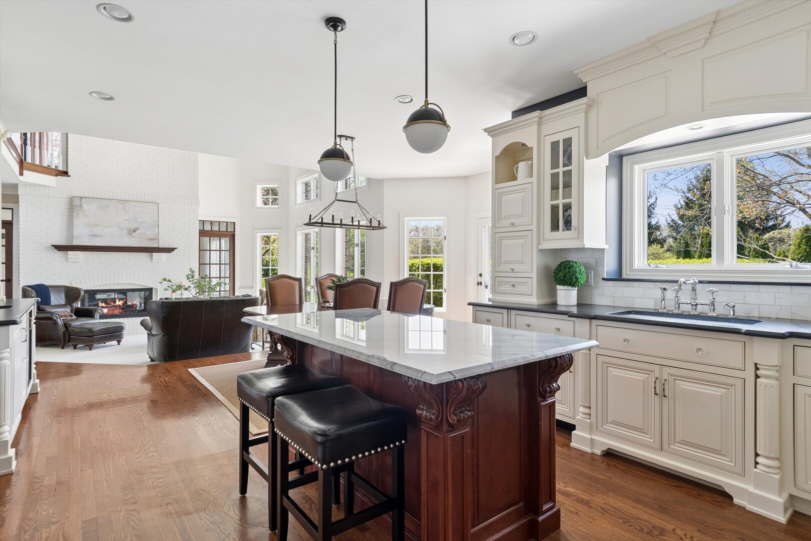 Naperville, IL 60564