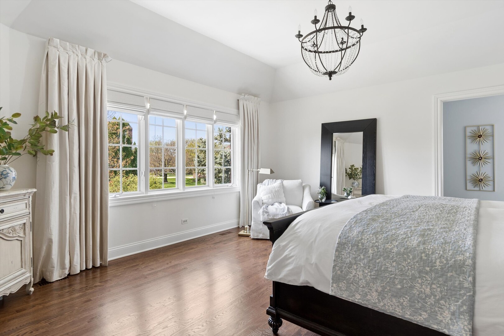 Naperville, IL 60564