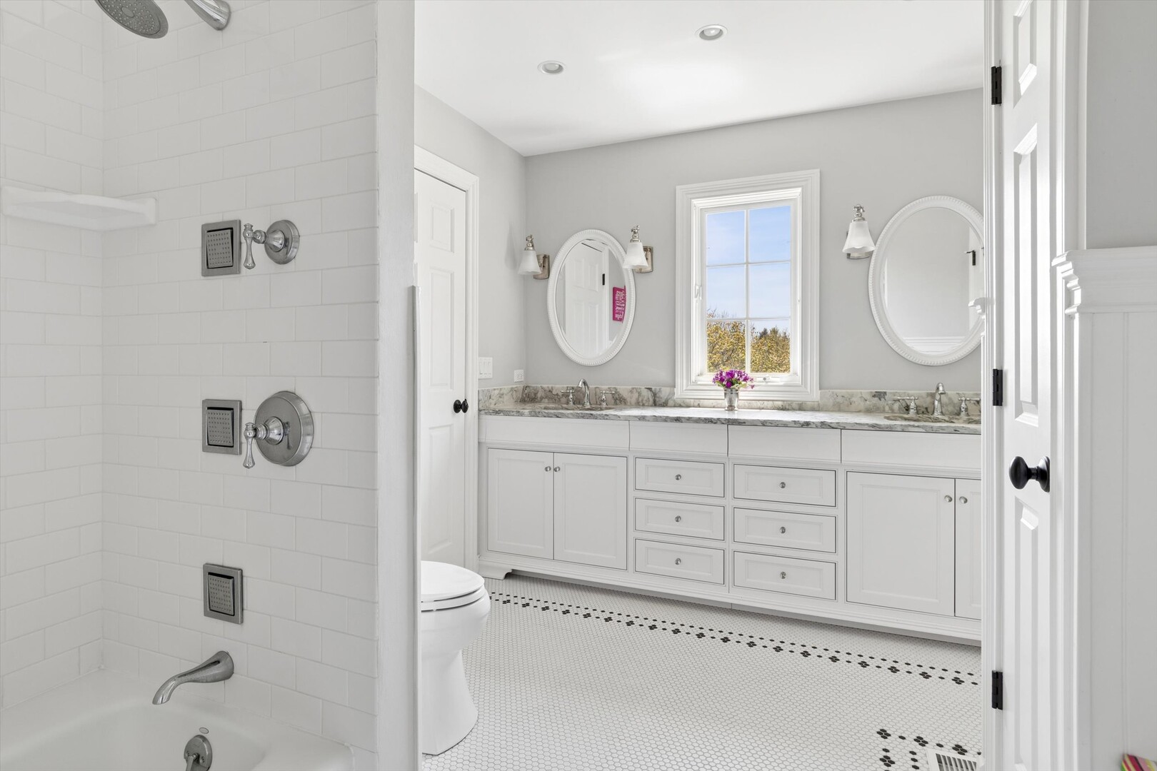 Naperville, IL 60564