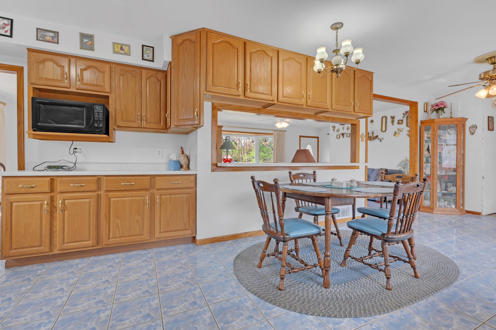 2 Davison Street, Joliet, IL 60433