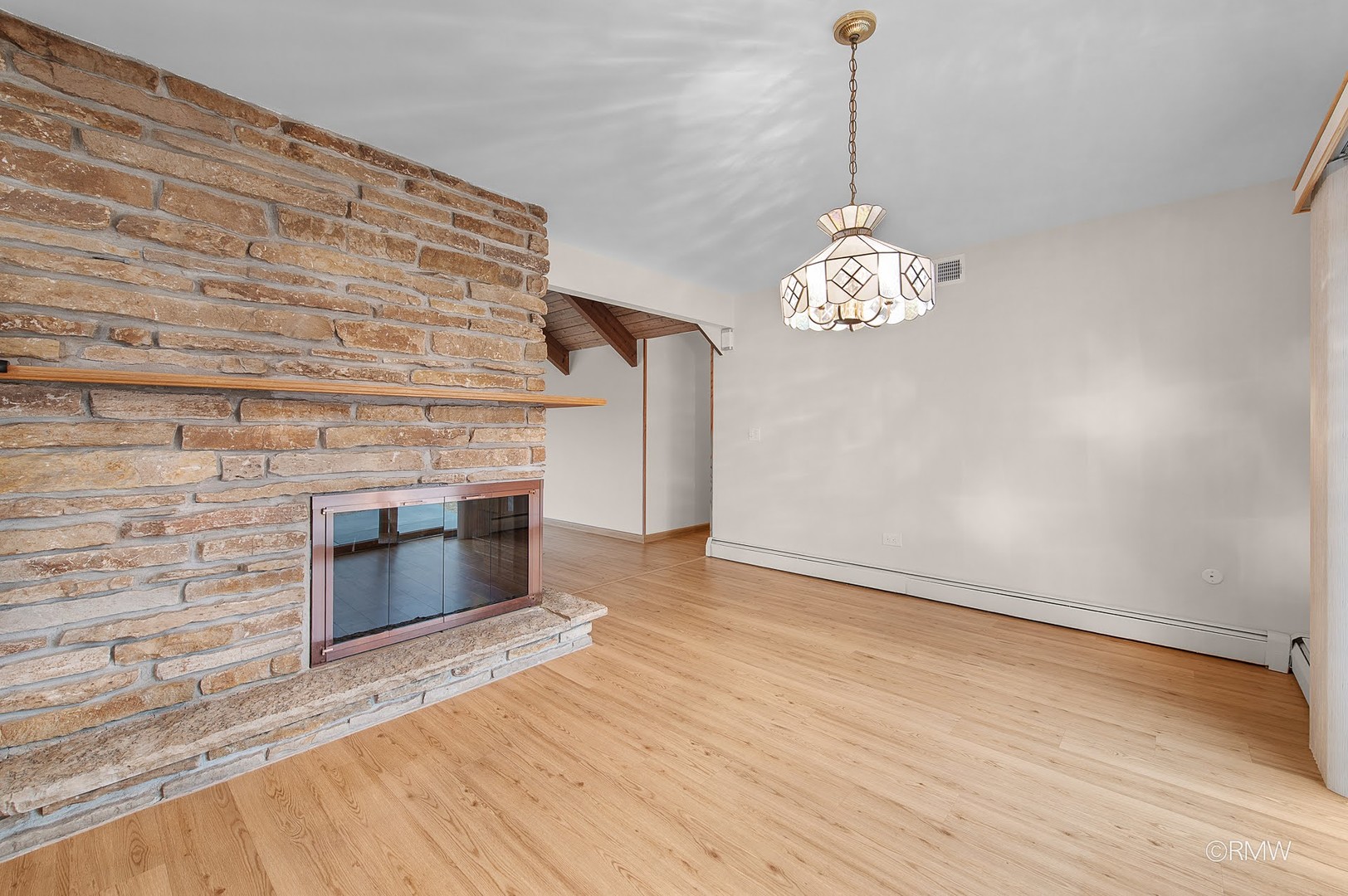 21W301 Par Lane, Itasca, IL 60143