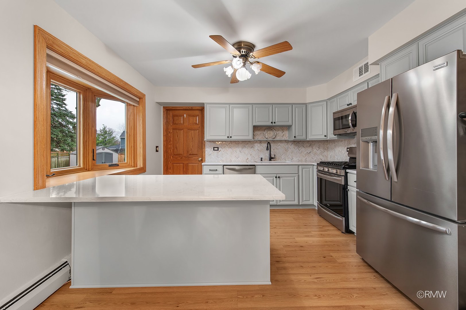 21W301 Par Lane, Itasca, IL 60143