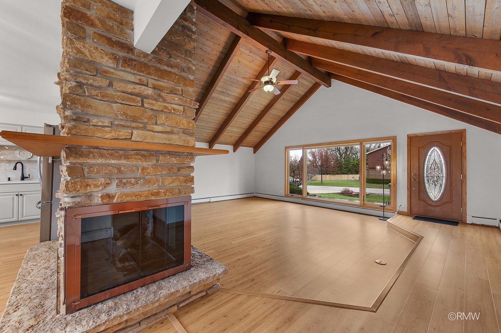 21W301 Par Lane, Itasca, IL 60143