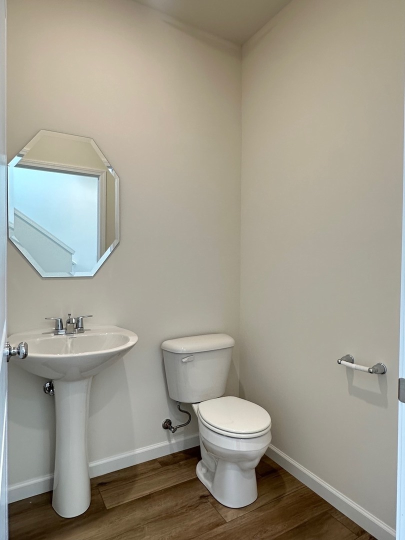 2320 Horseshoe Circles, Naperville, IL 60564