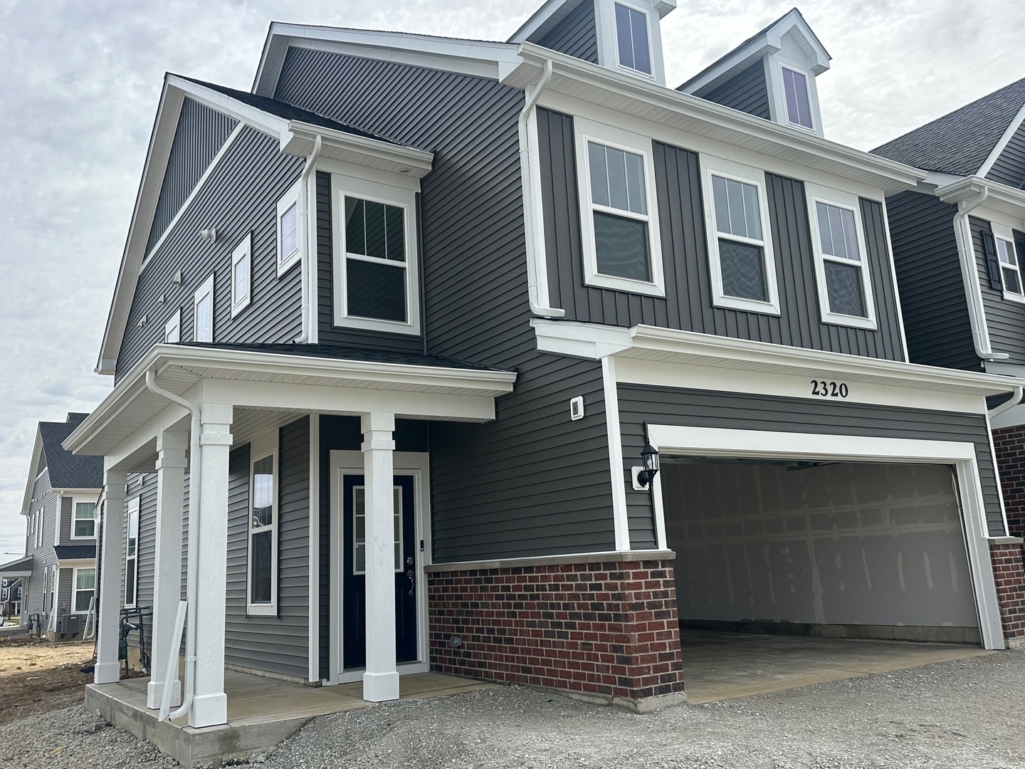 2320 Horseshoe Circles, Naperville, IL 60564