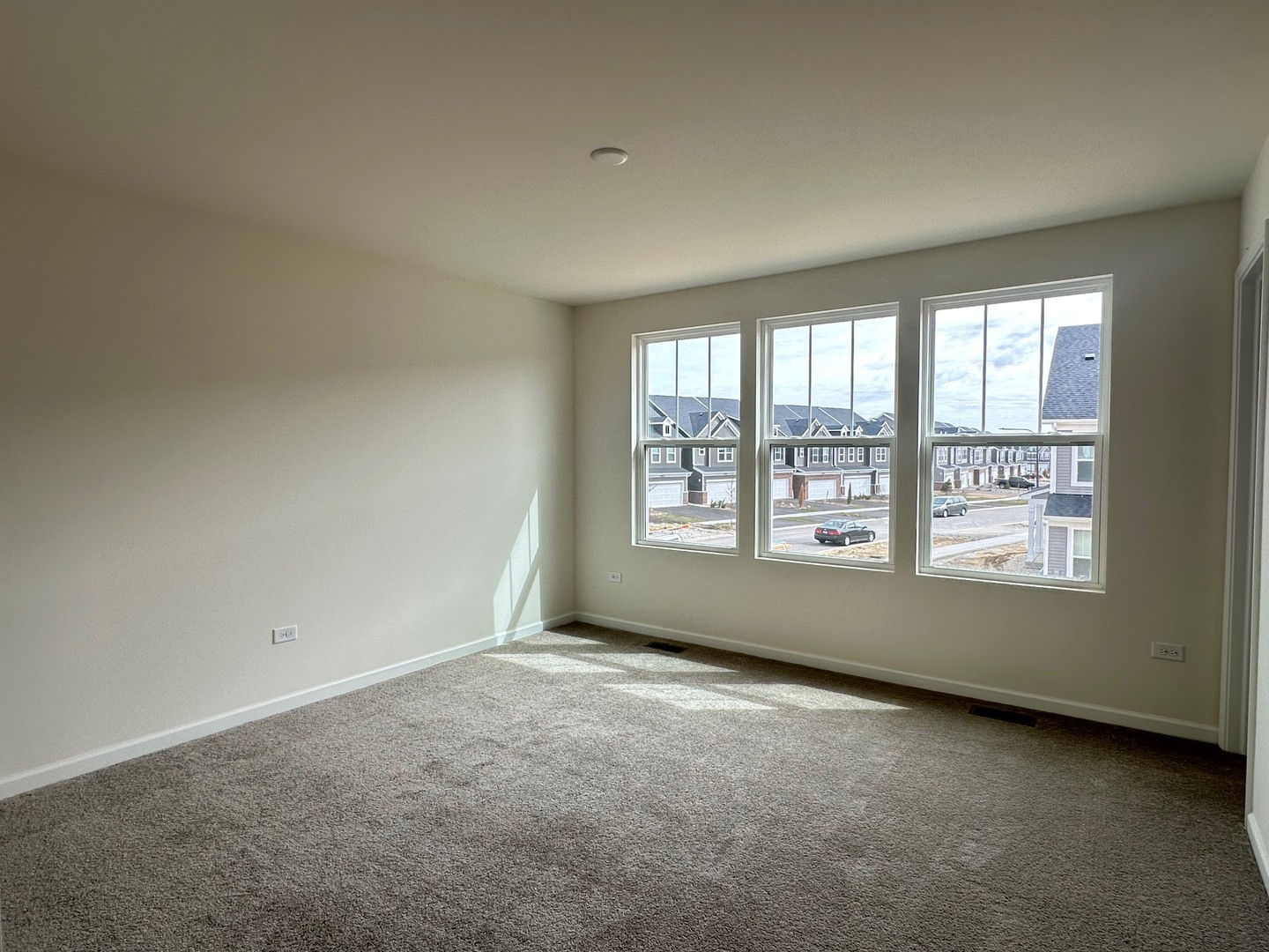 2320 Horseshoe Circles, Naperville, IL 60564